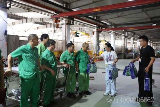 【關(guān)懷】如意公司工會(huì)開(kāi)展夏日送清涼活動(dòng)(圖4)